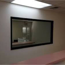 Miroir transparent/miroir de confrontation